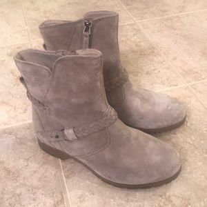 Teva Women's Delavina Suede Boot